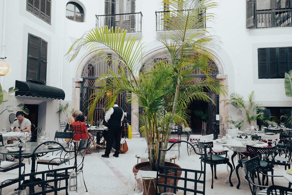 Hotel Born Palma de Mallorca Exterior photo